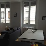 Charme Et Modernité Au Cœur De Lione